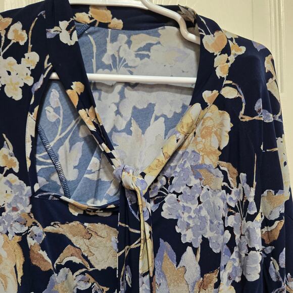 Lauren Ralph Lauren 2X Navy Floral Tie Neck Long Sleeve Blouse - Picture 7 of 7